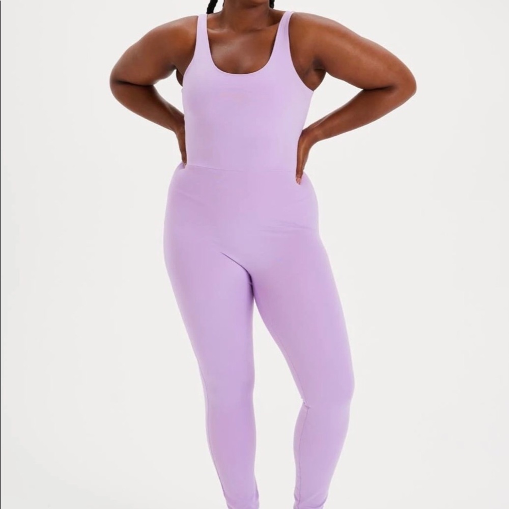 Girlfriend Collective Scoop Unitard in Lilac (M)